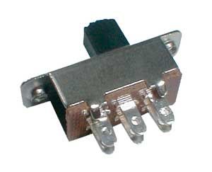 Prepínač posuvný-stredný 2-pol./6-pin ON-ON (12 V)