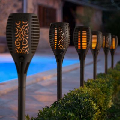 LED solárna lampa imitujúca plamene - čierna - plast - 450 x 100 mm