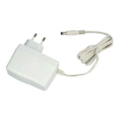 Adaptér napájací CWT 12V 2500mA (5,5x2,1mm)