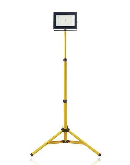 LED reflektor LTC LXLA341 100W so stojanom