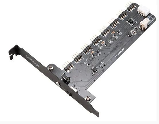 Radič AKASA Vegas RGB XL, 8 kanálov, slot PCIe
