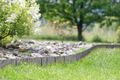 Lem trávnika GARDEN STONE antracit 390cm