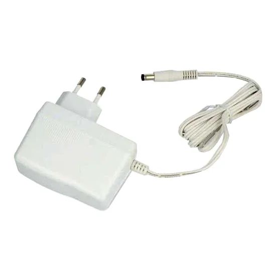 Adaptér napájací CWT 12V 2500mA (5,5x2,1mm)