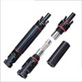 Držiak poistiek s konektorom MC-4 pre poistky PV 10x38 mm