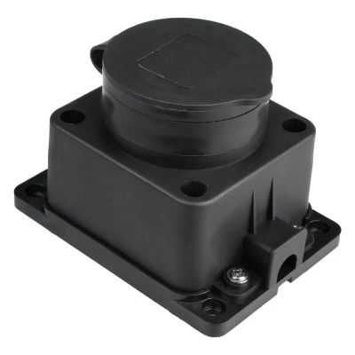 Zásuvka DPM PG101 IP44
